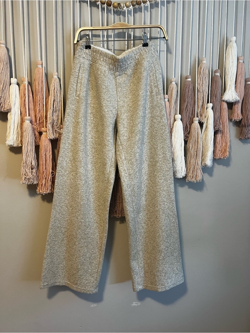aerie Off-line Cream Cozy Lounge Pants size S